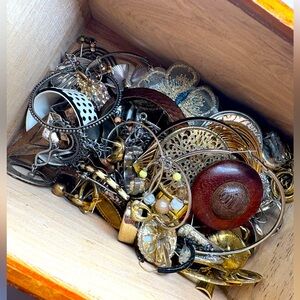 Vintage Cigar Box Full Of Single Earrings Mixed Costume Clip Pierced NO PAIRS
